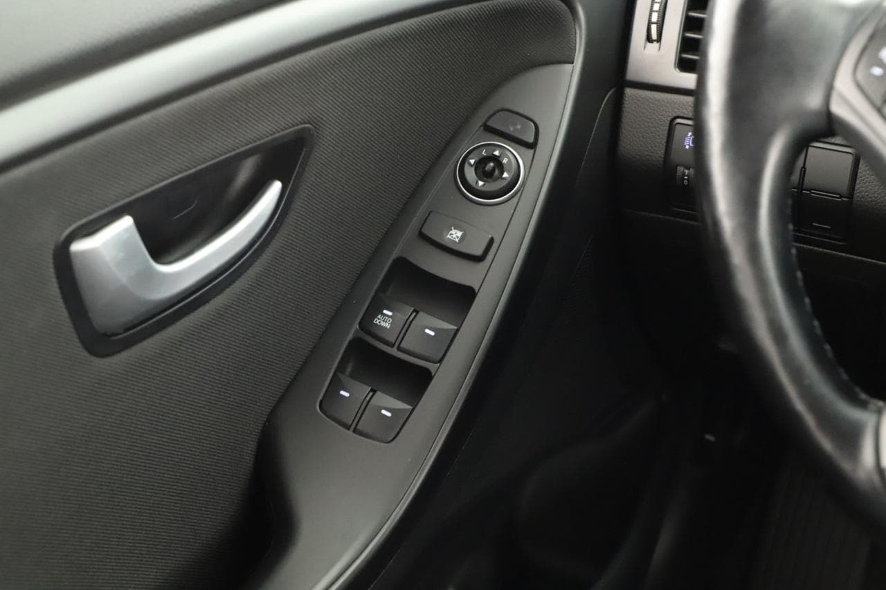 2016 Hyundai i30 - 17