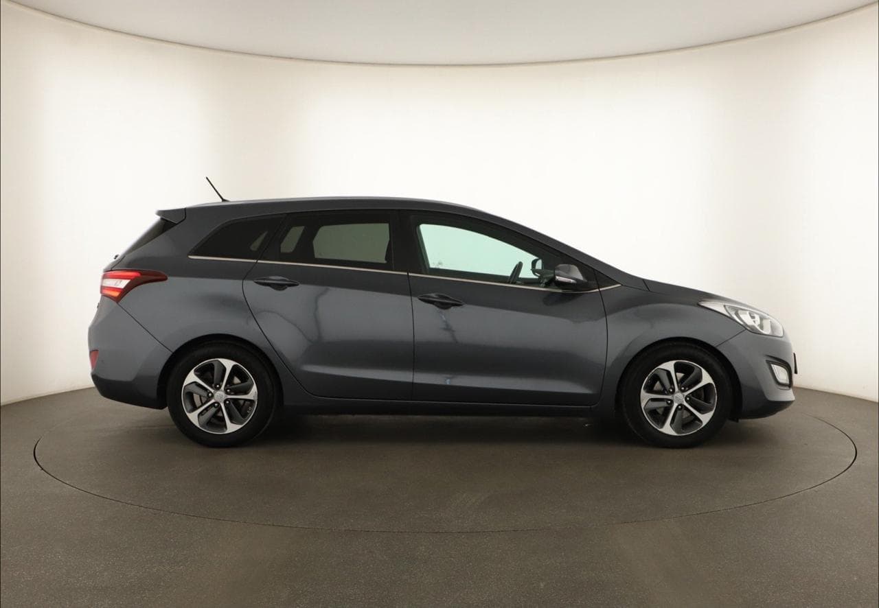 2016 Hyundai i30 - 8
