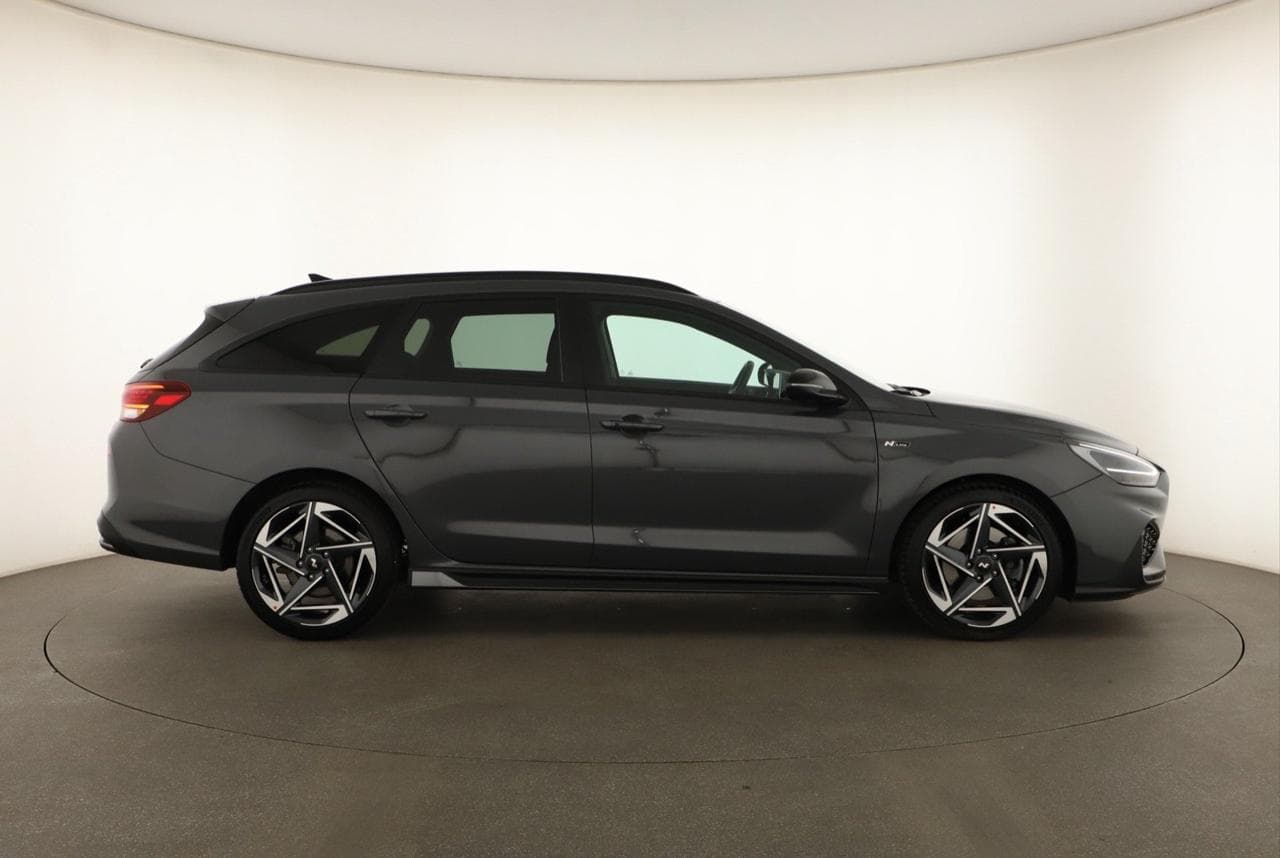 2025 Hyundai i30 - 8