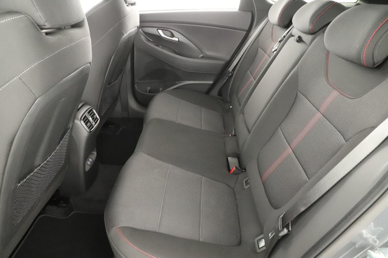 2025 Hyundai i30 - 12