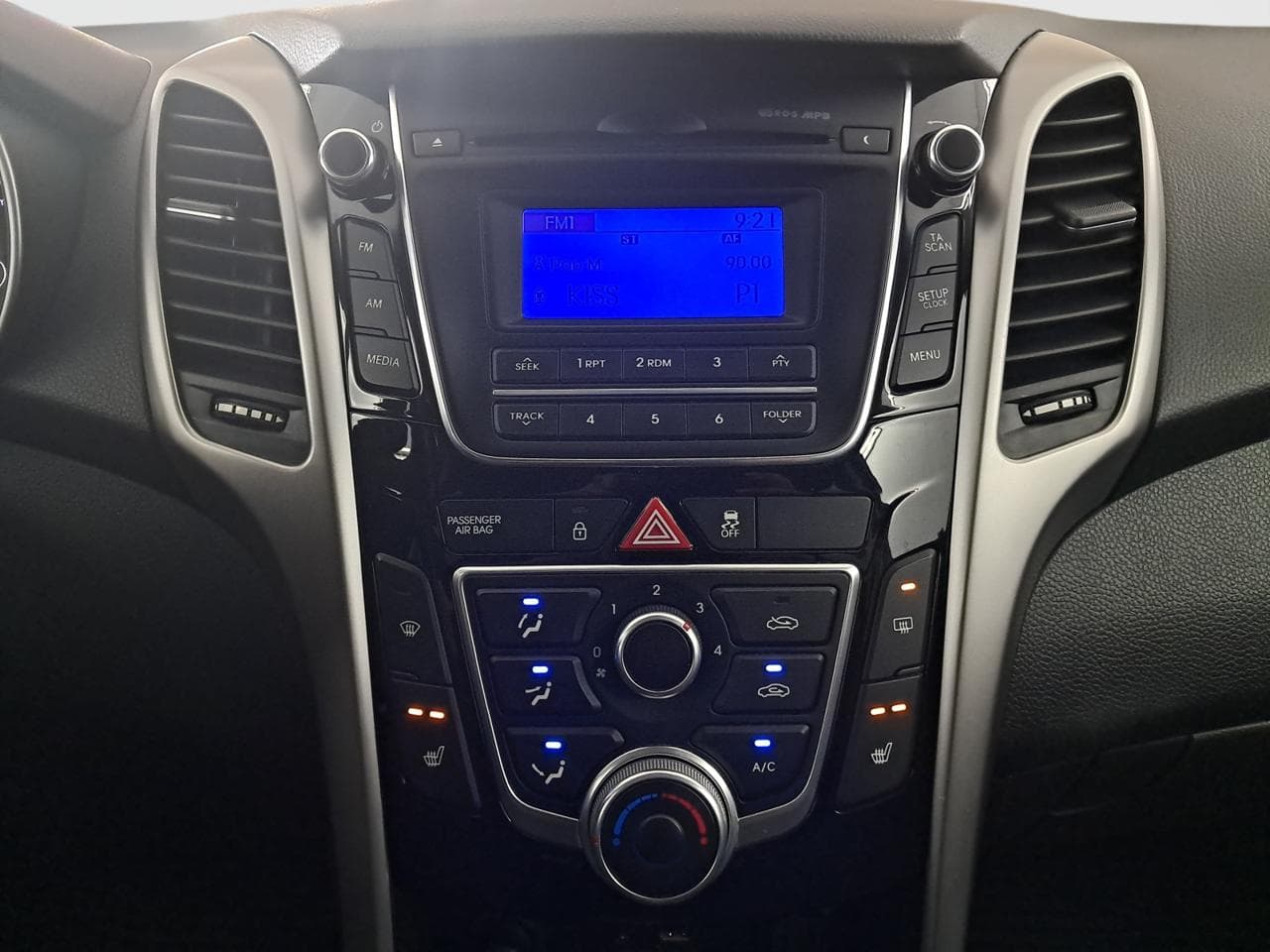 2013 Hyundai i30 - 18