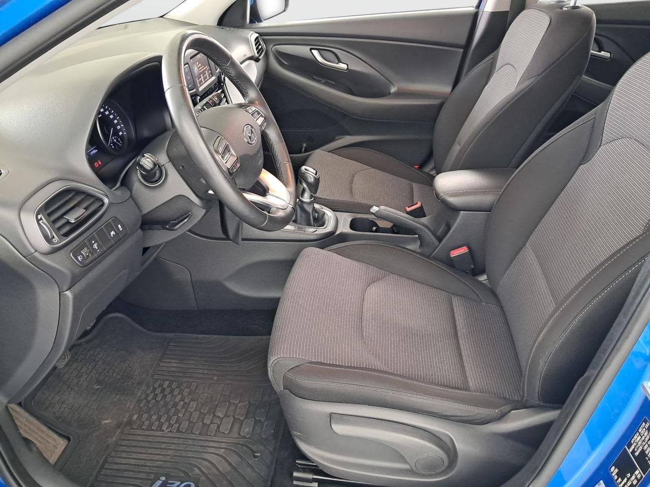 2017 Hyundai i30 - 16