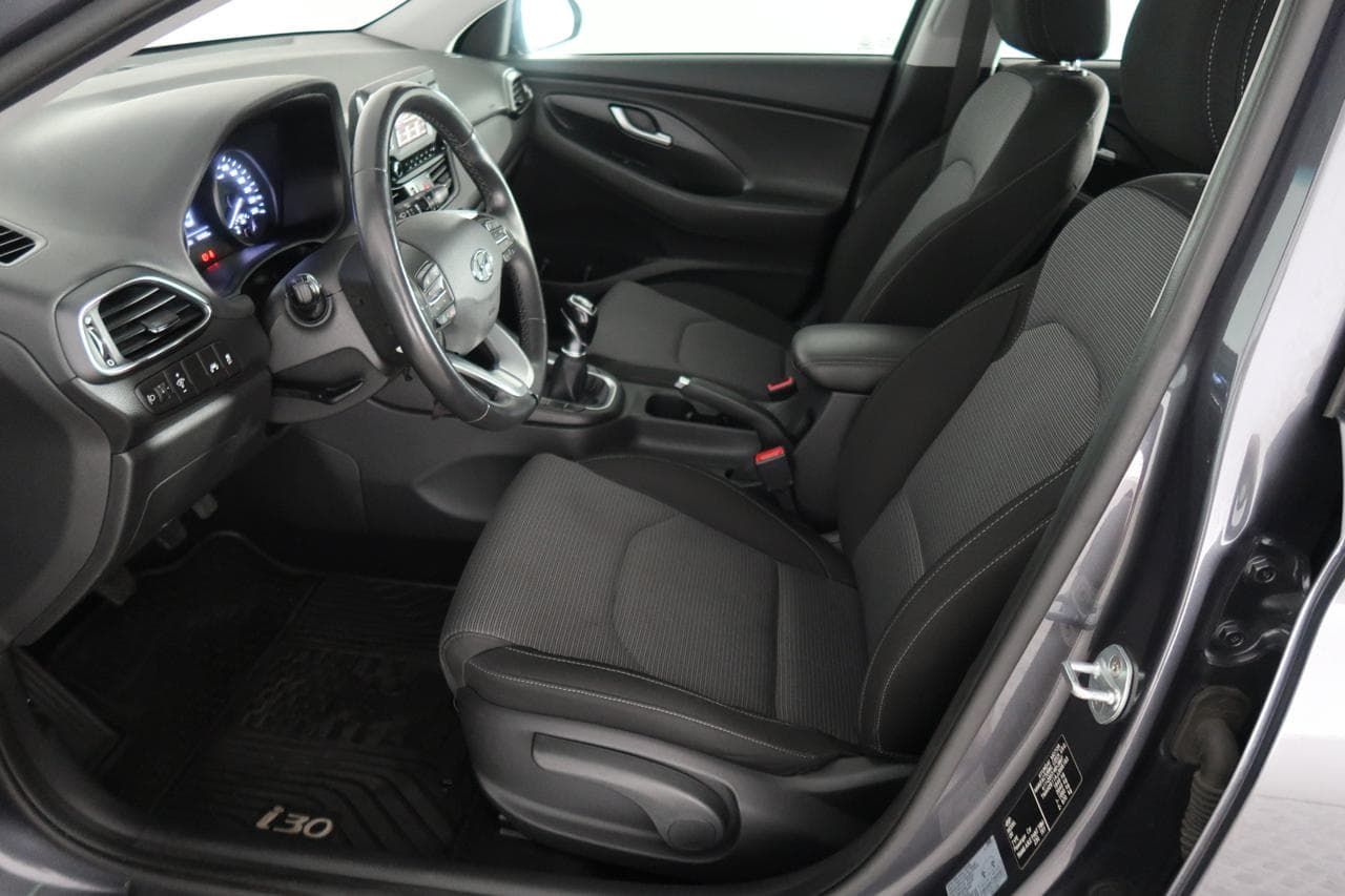 2017 Hyundai i30 - 16