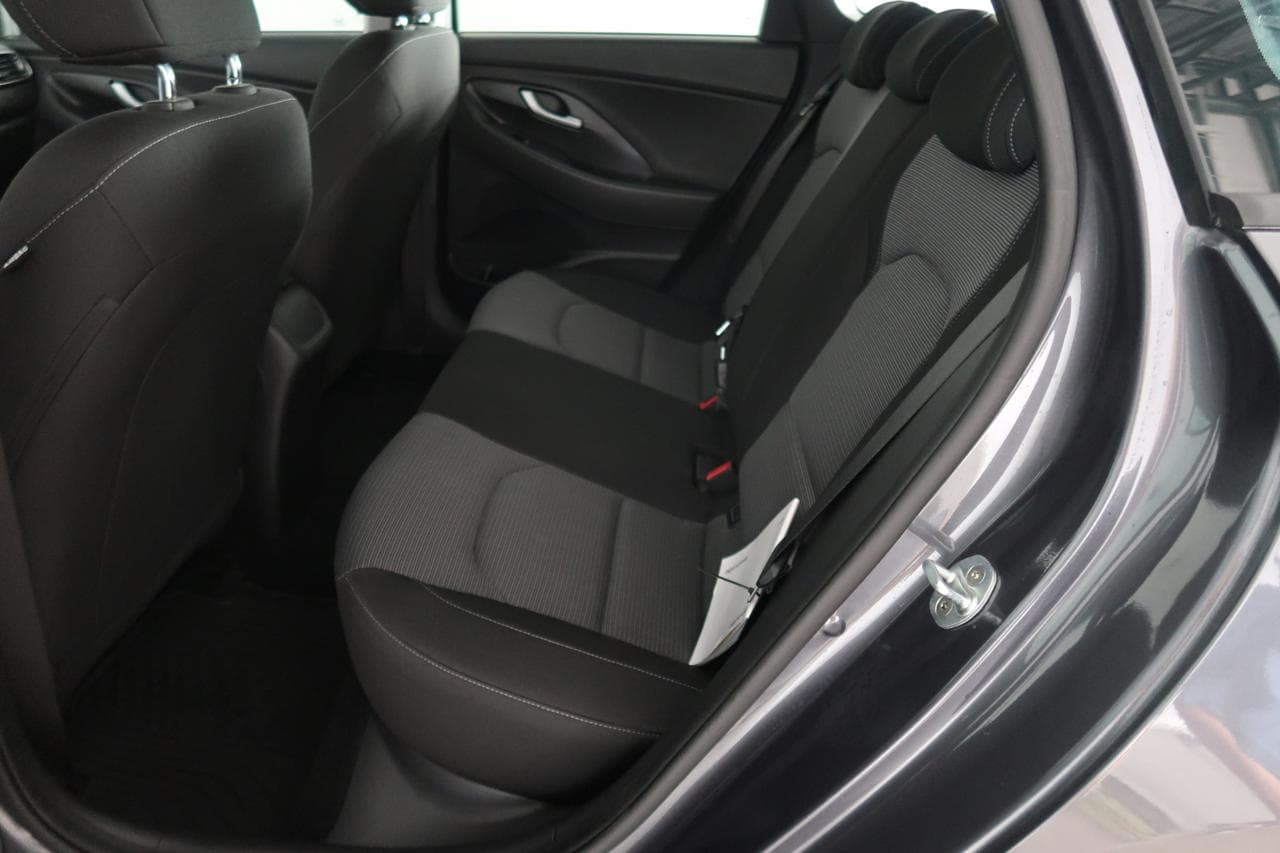2017 Hyundai i30 - 15