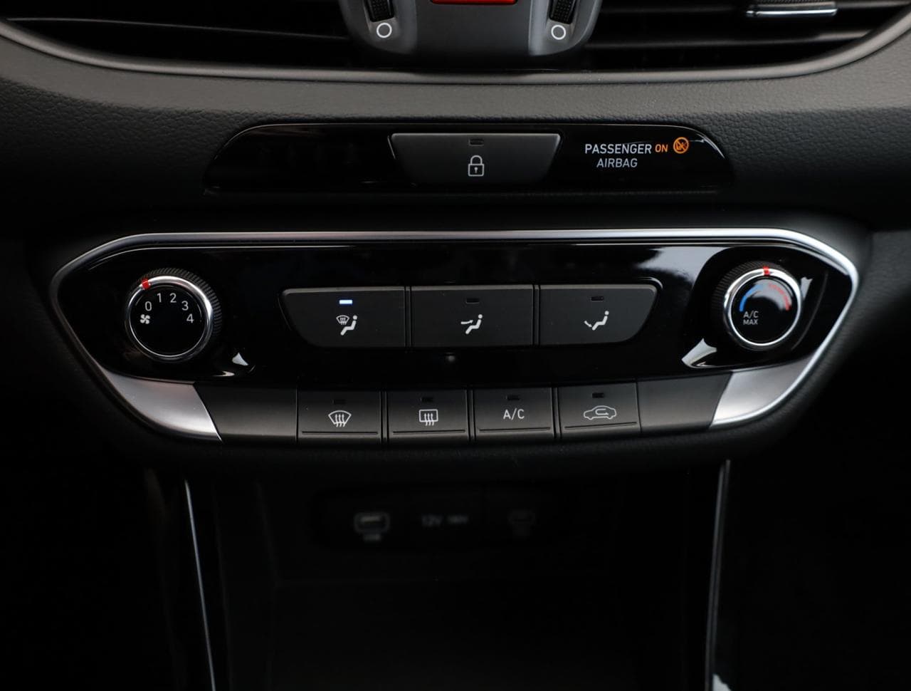 2026 Hyundai i30 - 17