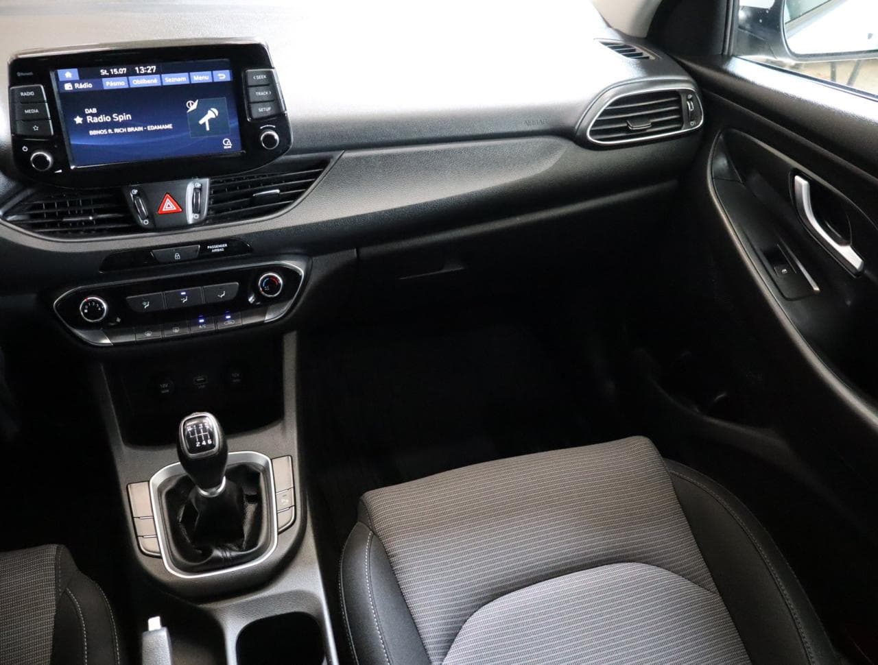 2021 Hyundai i30 - 11