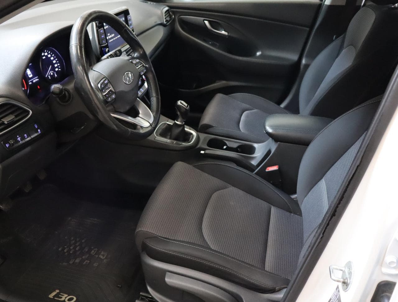 2021 Hyundai i30 - 16