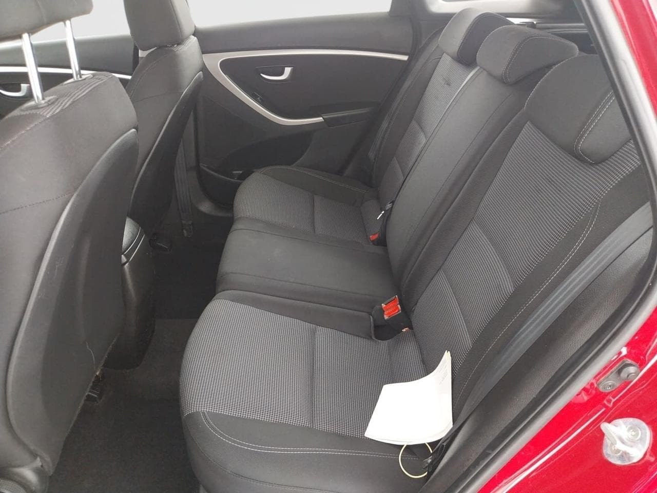 2012 Hyundai i30 - 15