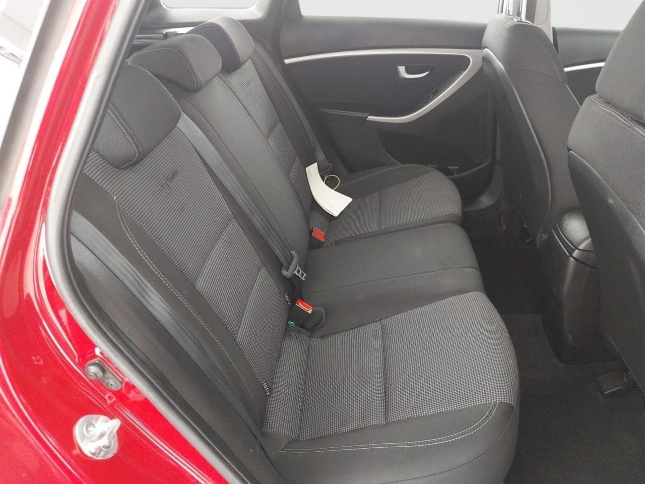 2012 Hyundai i30 - 13