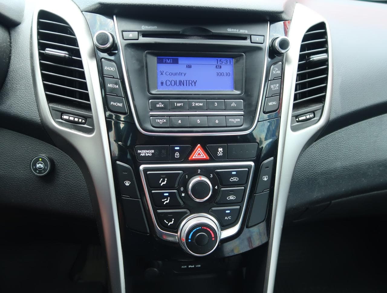 2013 Hyundai i30 - 18