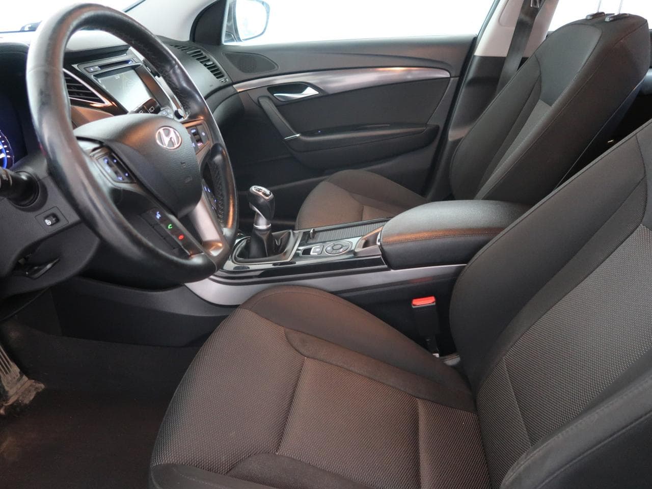 2016 Hyundai i40 - 16