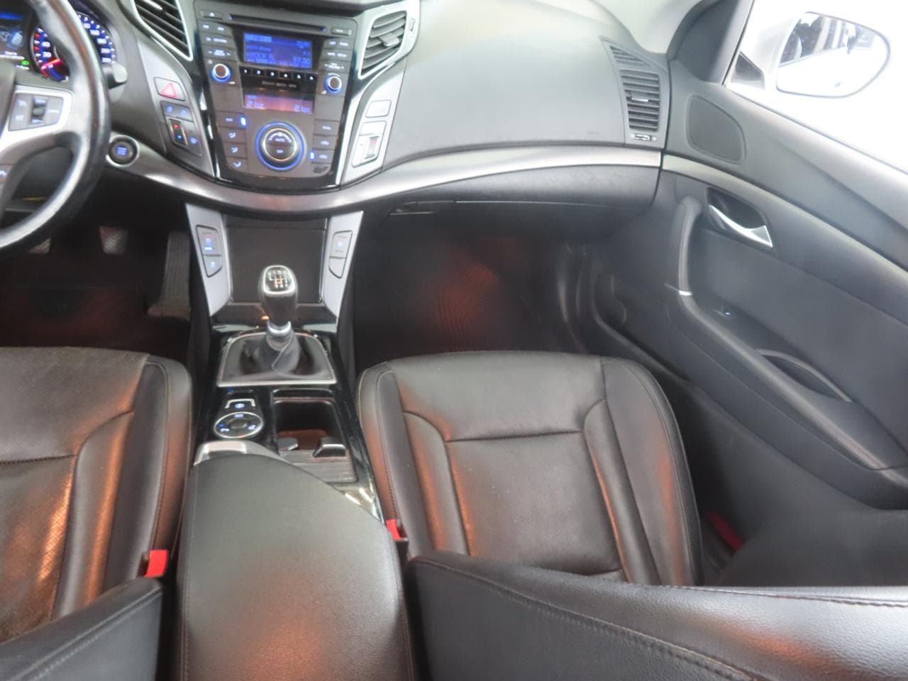 2012 Hyundai i40 - 11
