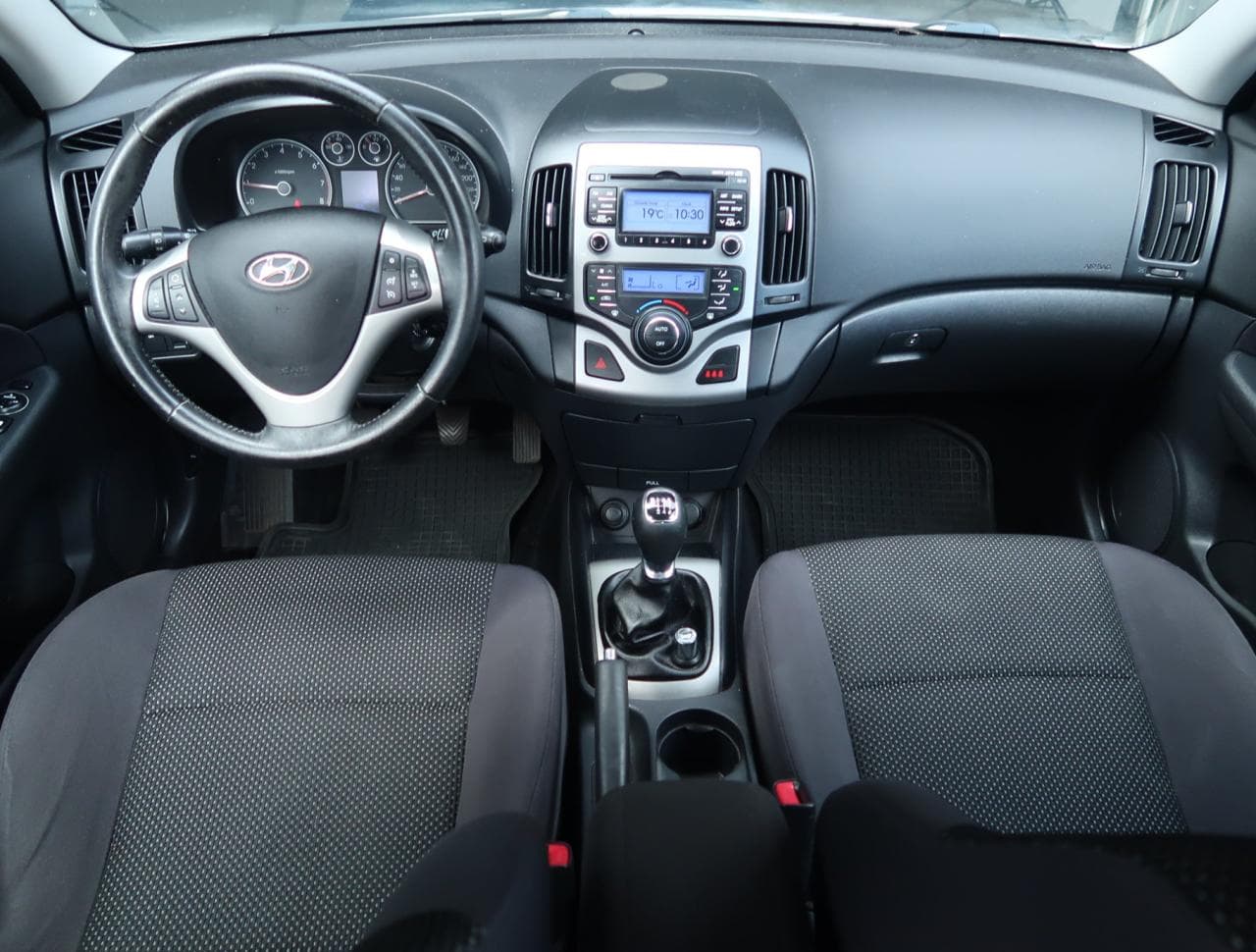 2012 Hyundai i30 - 10