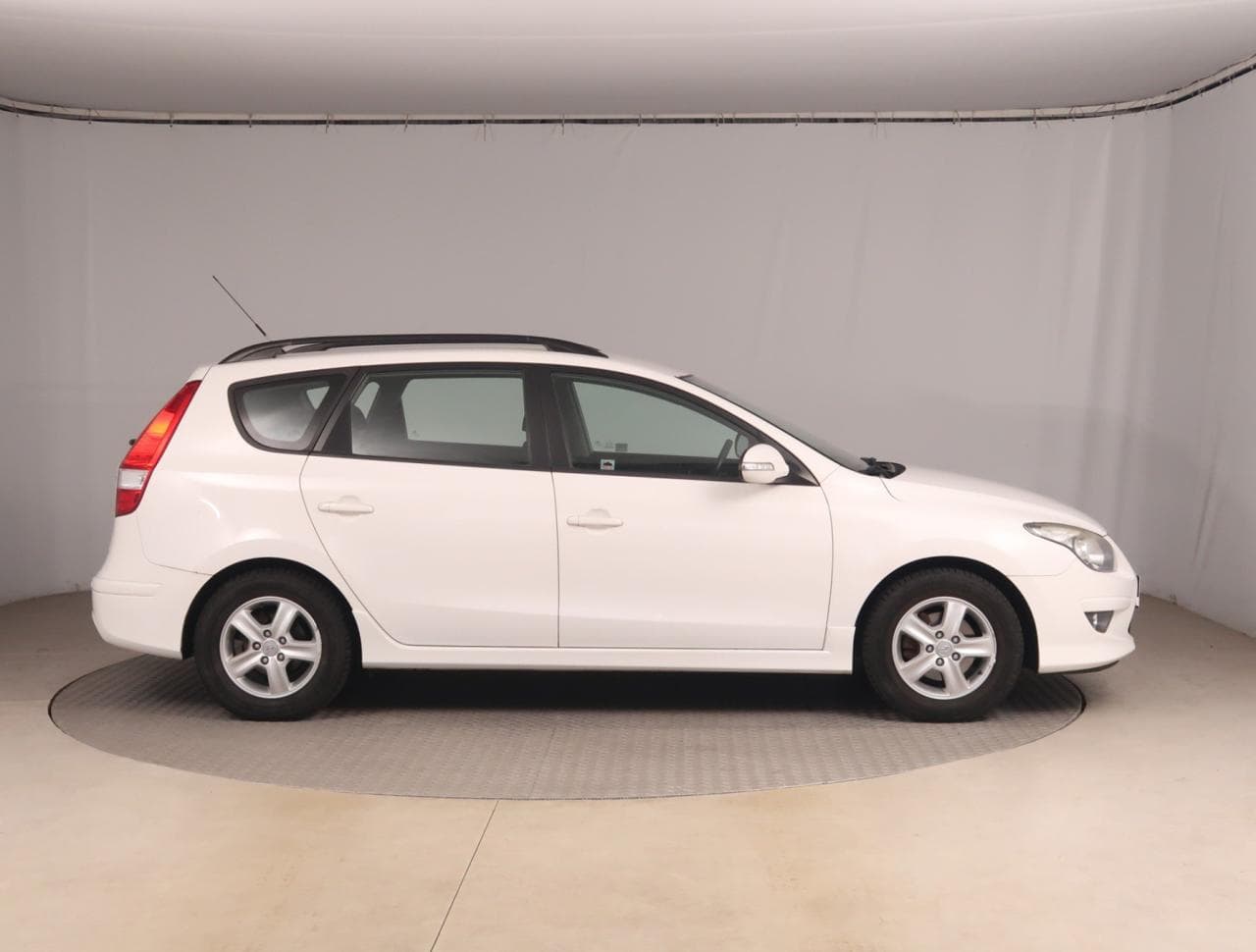 2012 Hyundai i30 - 8