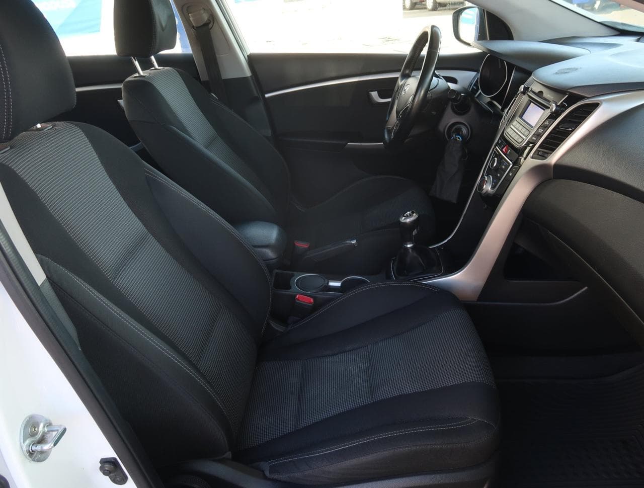2016 Hyundai i30 - 12