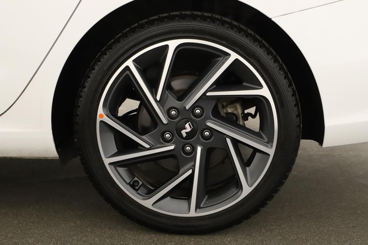 2023 Hyundai i30 - 18