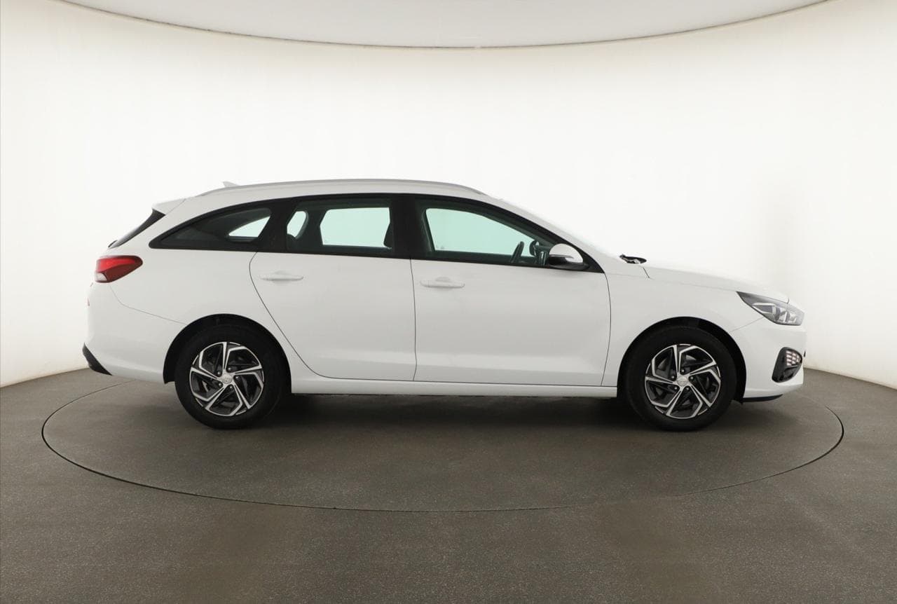 2021 Hyundai i30 - 8