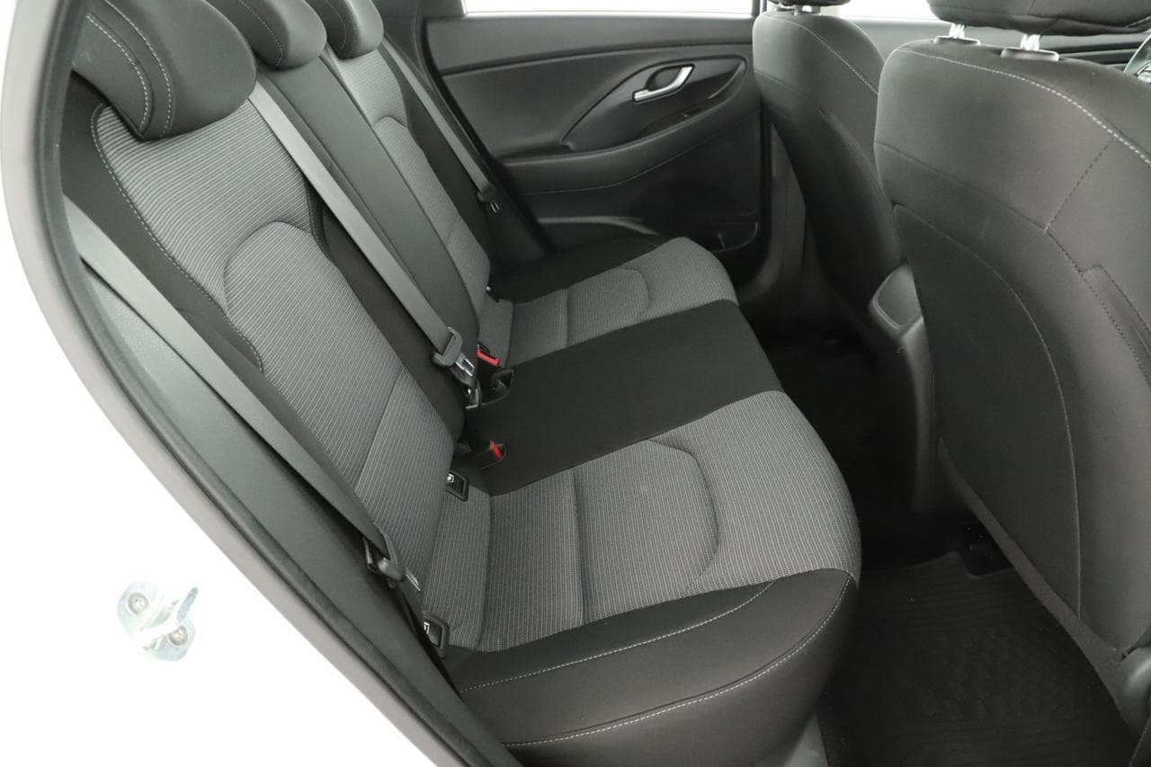 2021 Hyundai i30 - 11