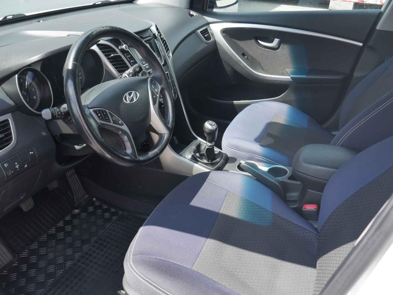 2014 Hyundai i30 - 9