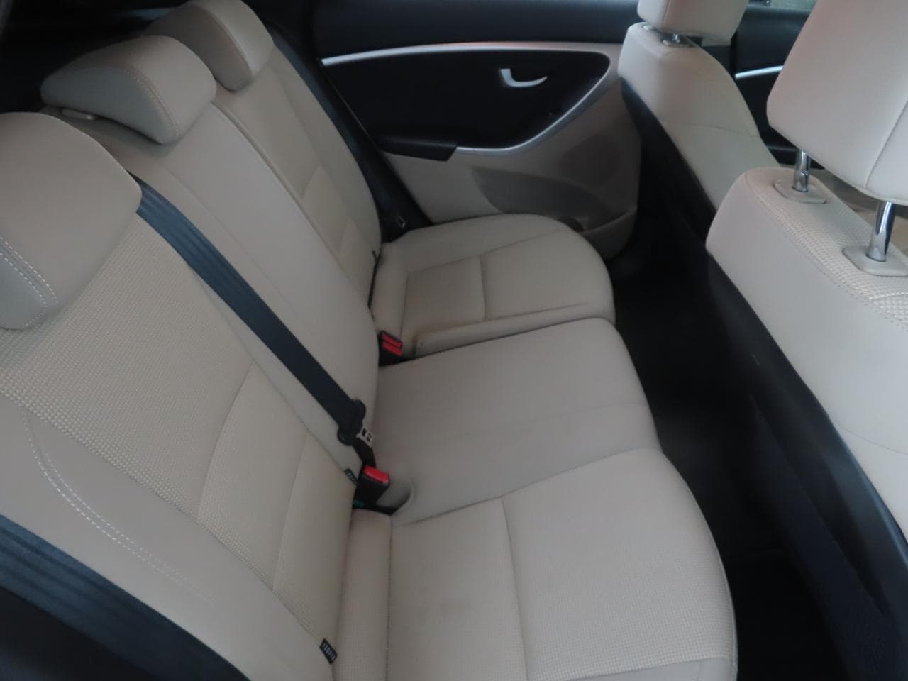2014 Hyundai i30 - 13