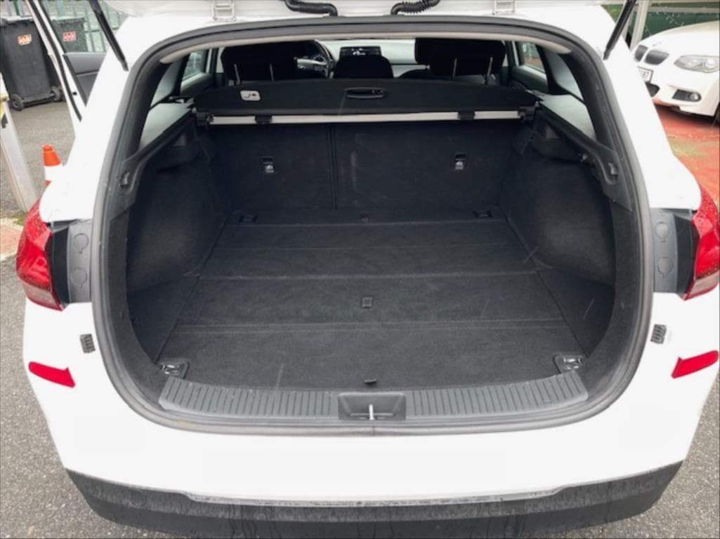 2018 Hyundai i30 - 17