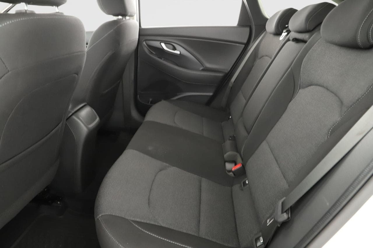 2022 Hyundai i30 - 12