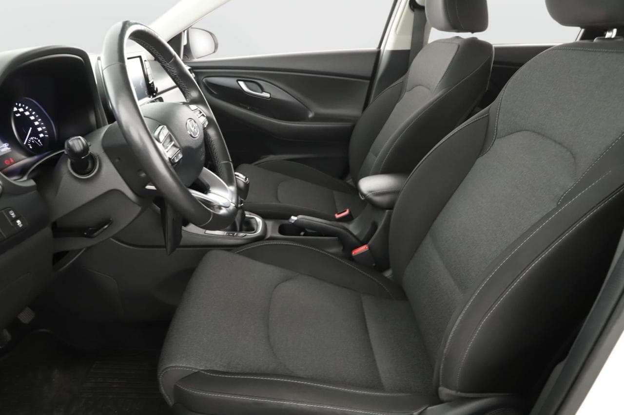 2022 Hyundai i30 - 13
