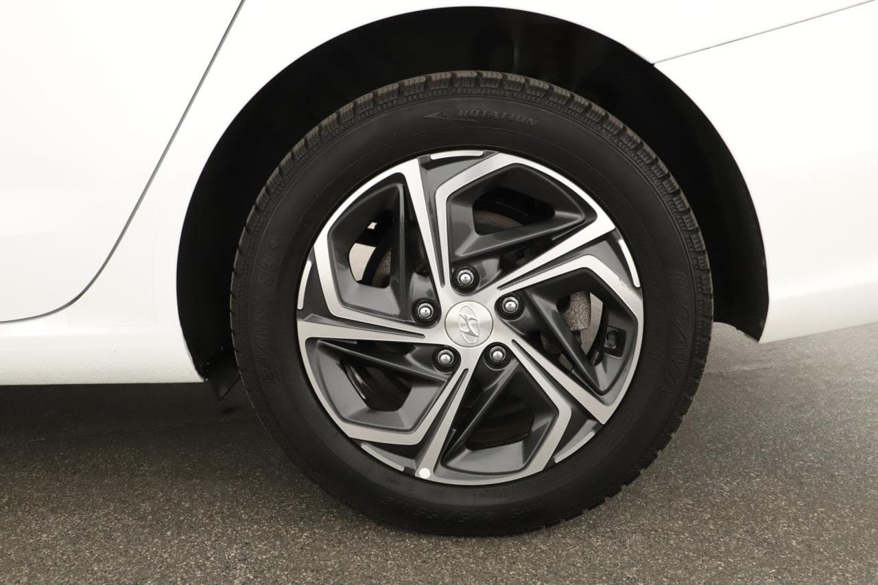 2022 Hyundai i30 - 17