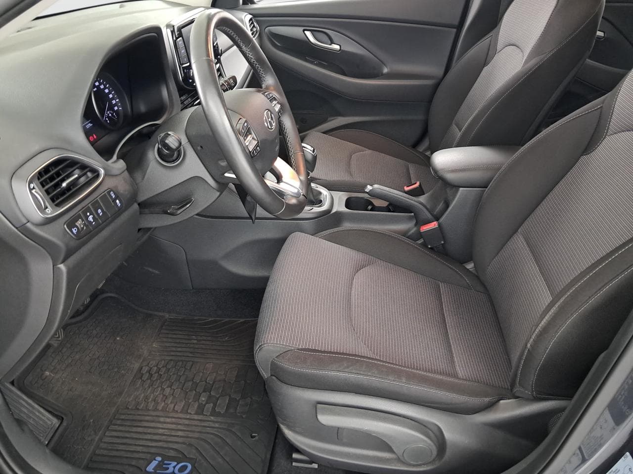 2023 Hyundai i30 - 16