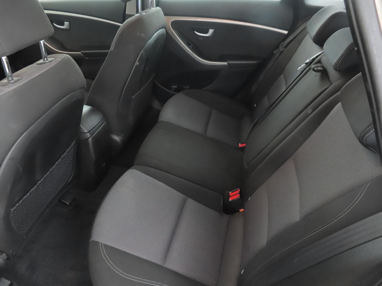 2016 Hyundai i30 - 15