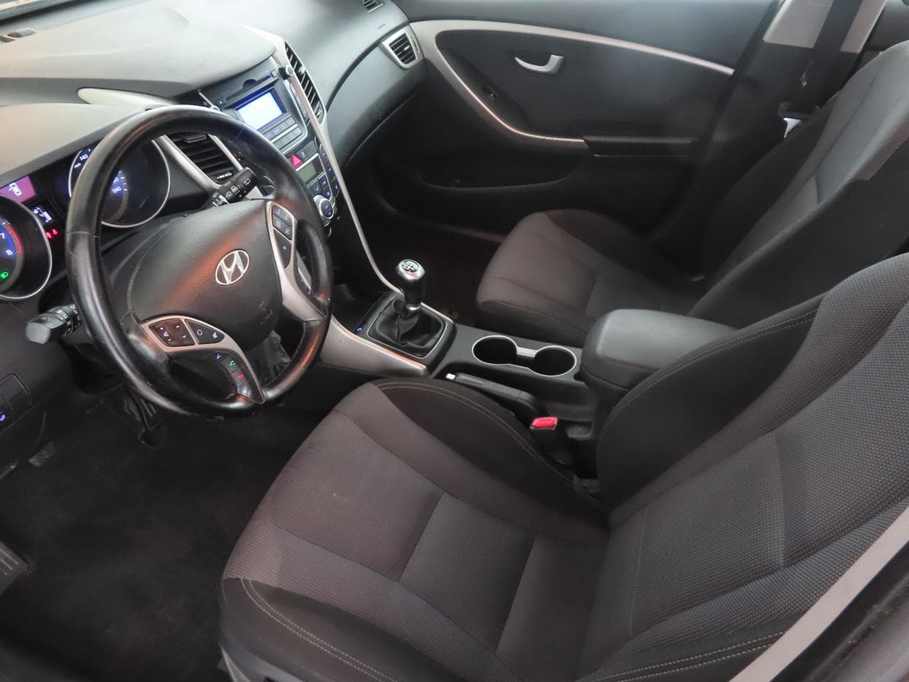 2016 Hyundai i30 - 16