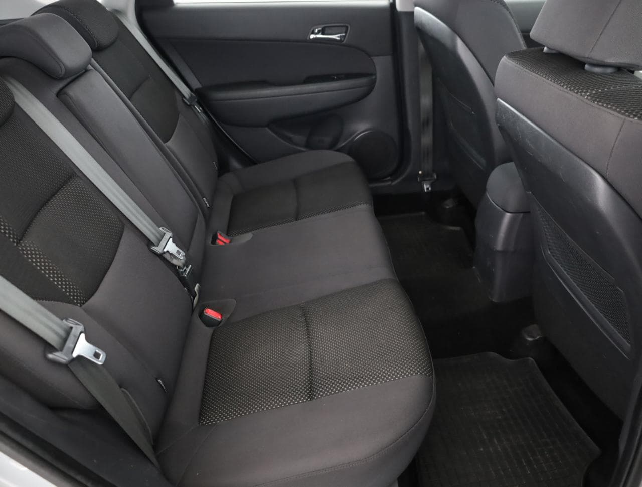 2012 Hyundai i30 - 11