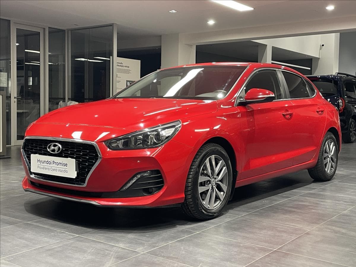 Hyundai i30 1,0 TGDi 120k FB Trikolor liftback