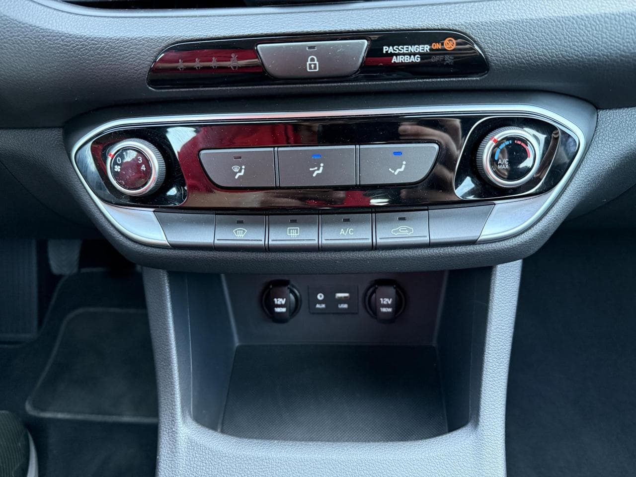 2019 Hyundai i30 - 19