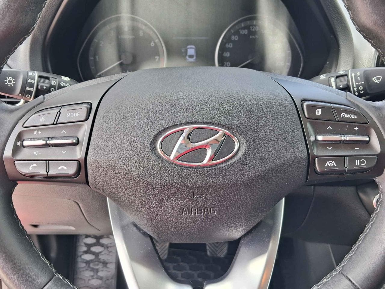2020 Hyundai i30 - 28