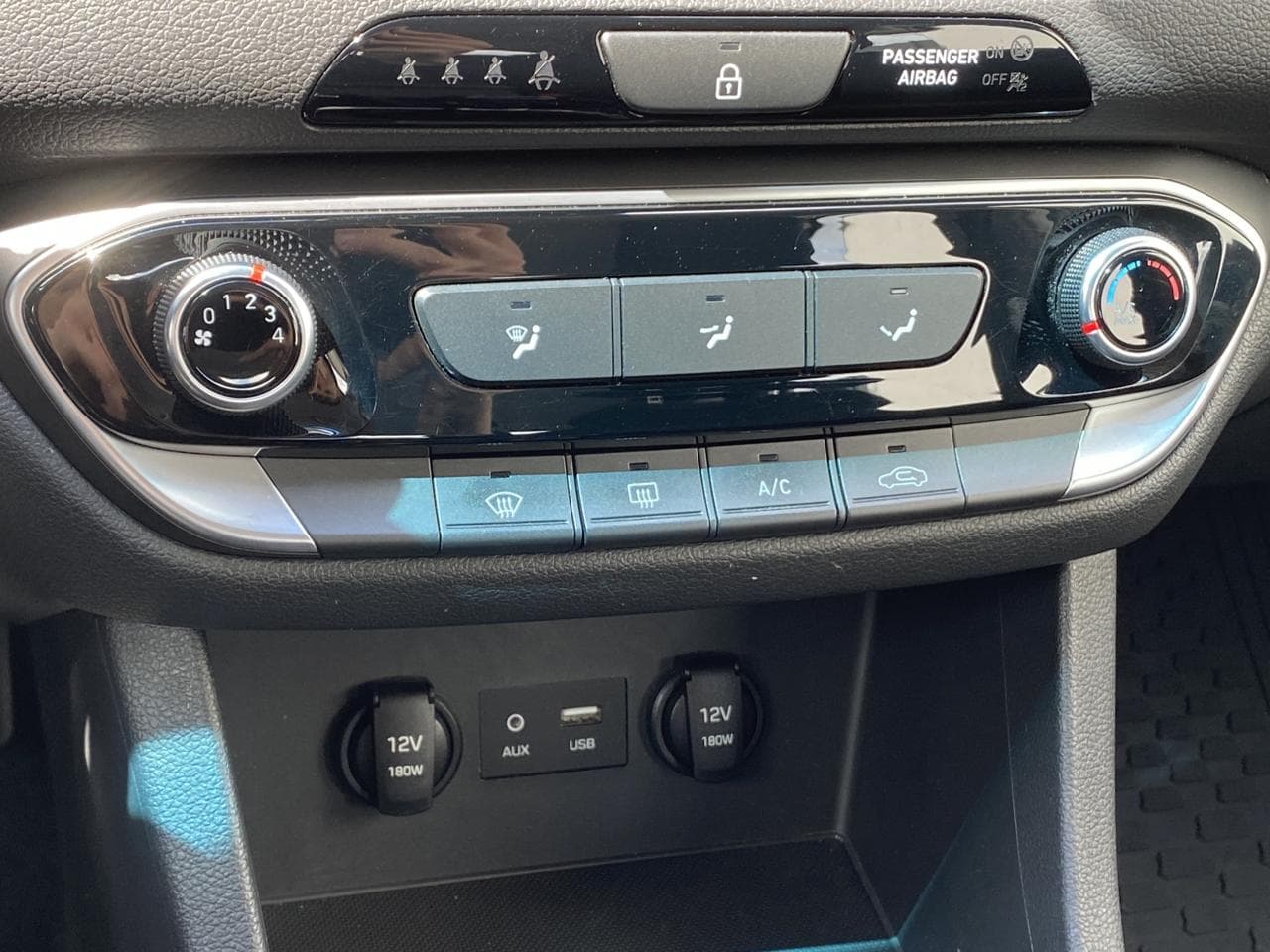 2018 Hyundai i30 - 27