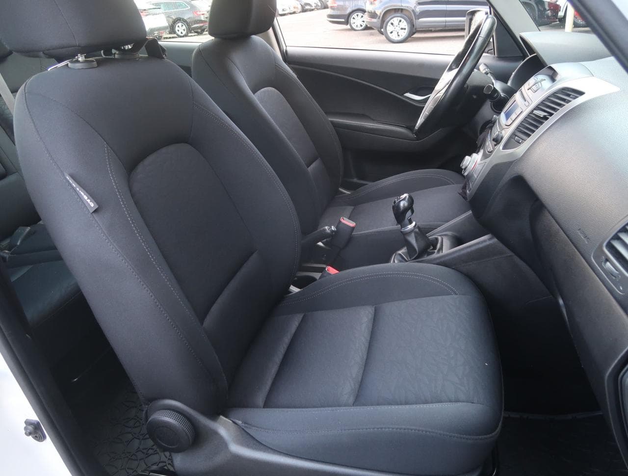 2017 Hyundai ix20 - 12