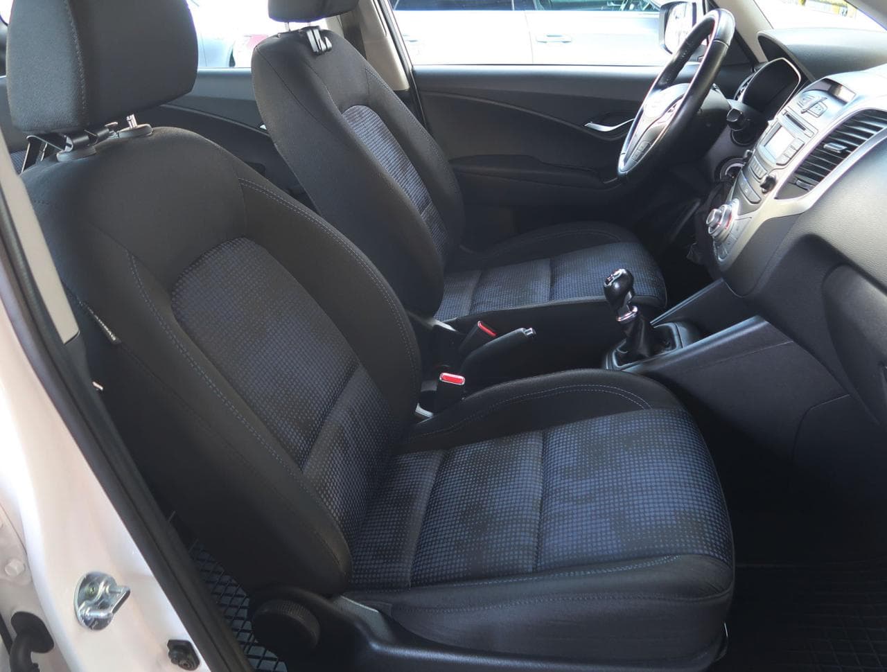 2015 Hyundai Ix20 - 12