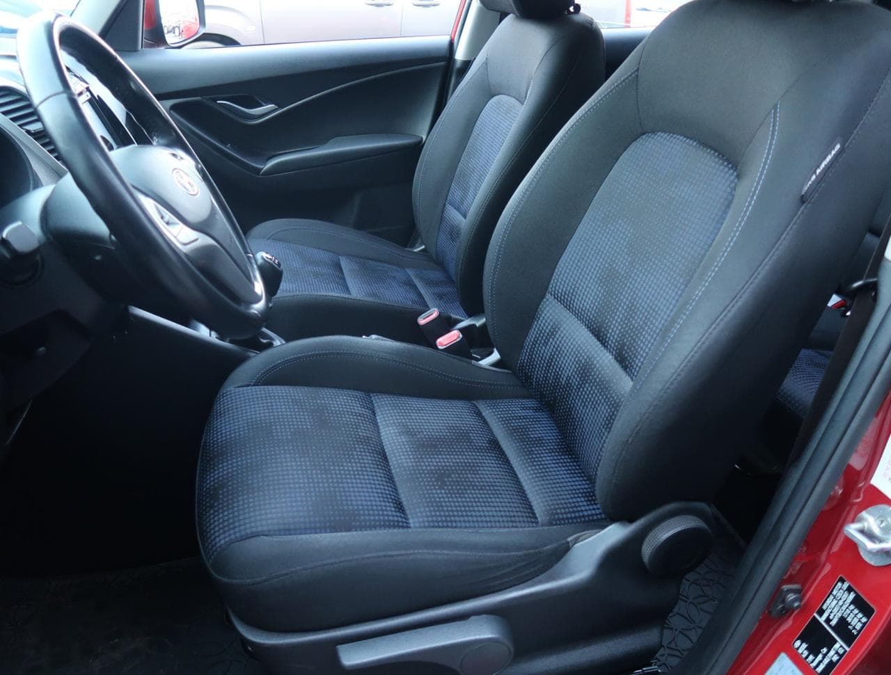 2017 Hyundai Ix20 - 16