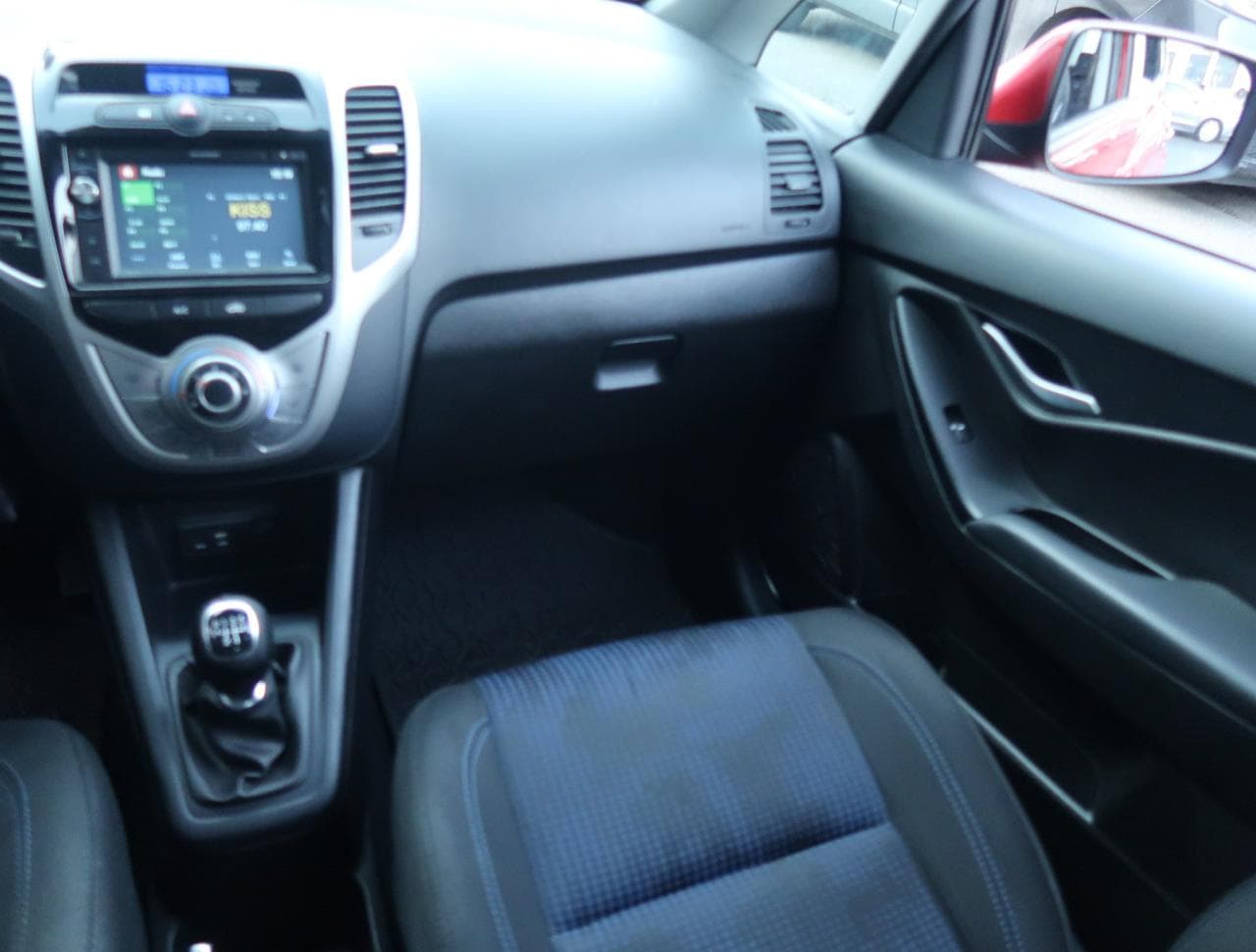 2017 Hyundai Ix20 - 11