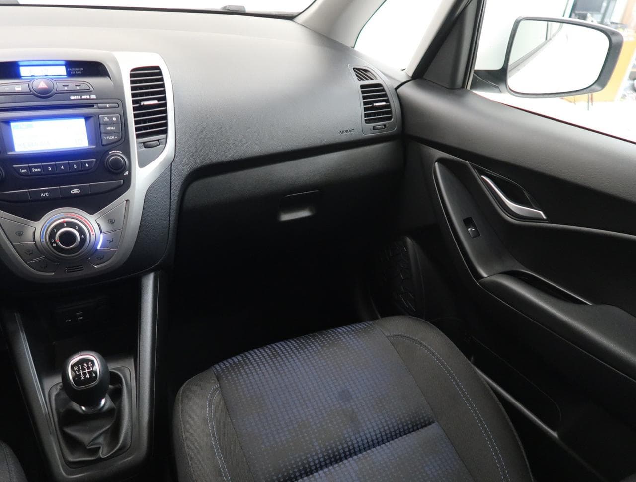 2016 Hyundai ix20 - 11