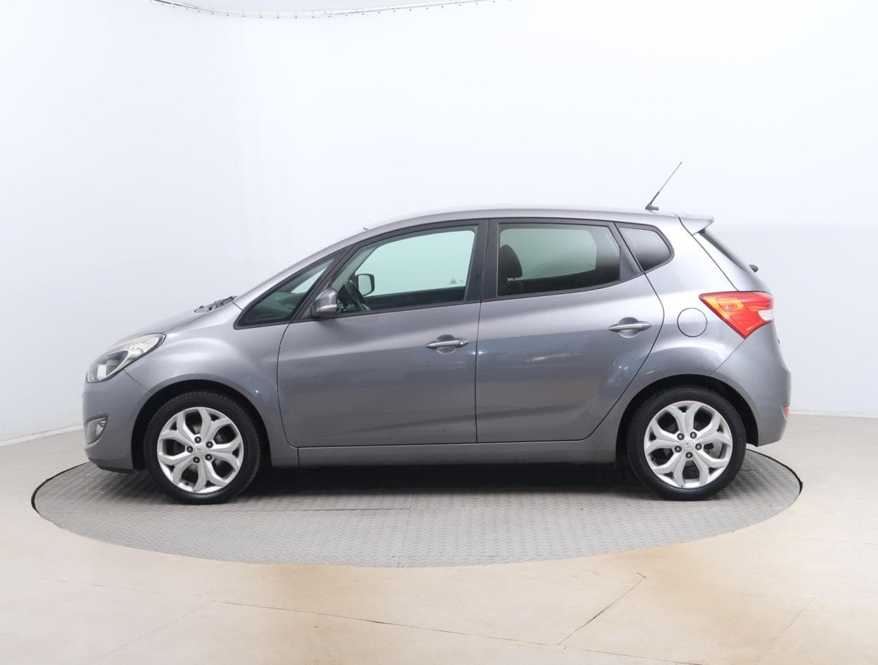 2012 Hyundai ix20 - 4