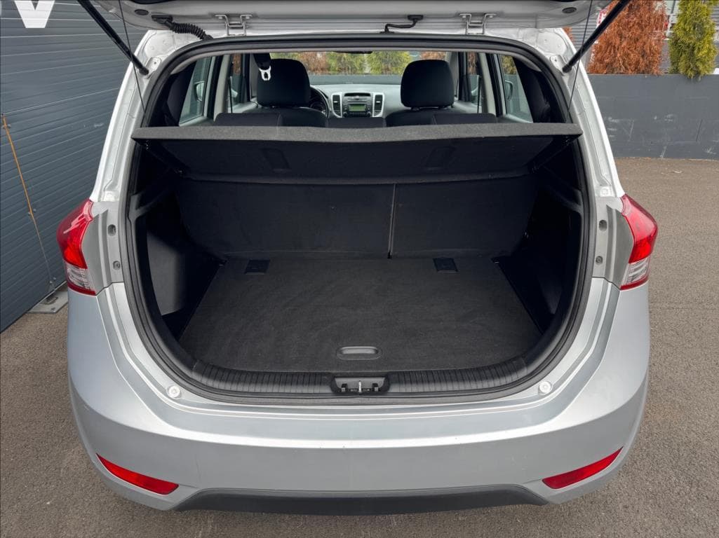 2011 Hyundai ix20 - 14
