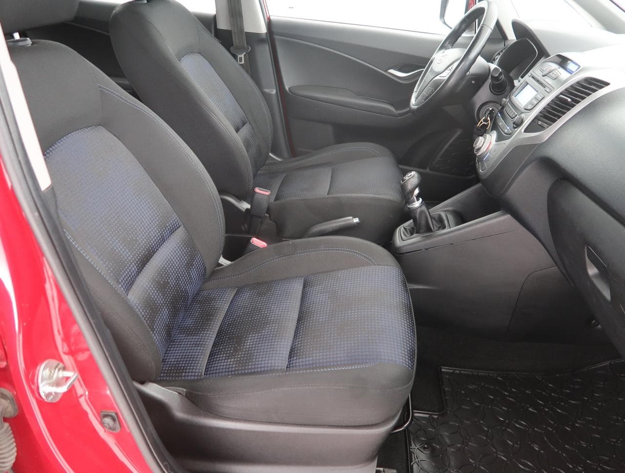 2012 Hyundai ix20 - 12
