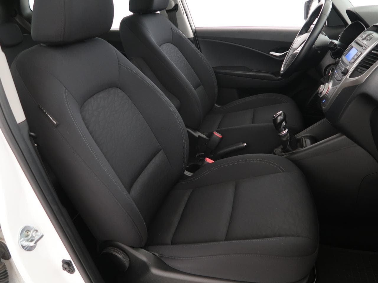 2019 Hyundai ix20 - 15