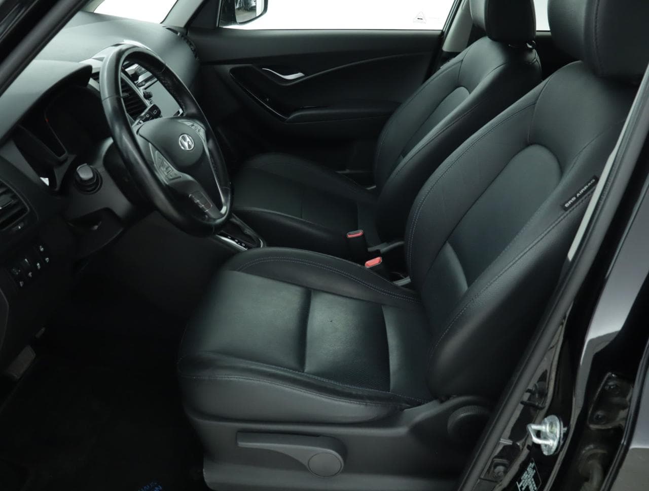 2016 Hyundai ix20 - 23