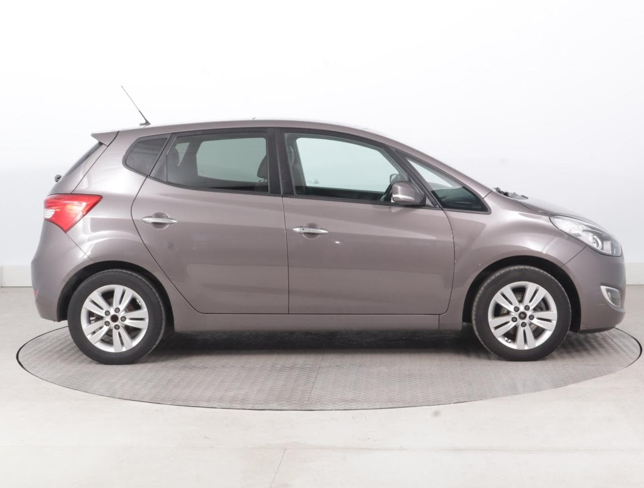2014 Hyundai ix20 - 11