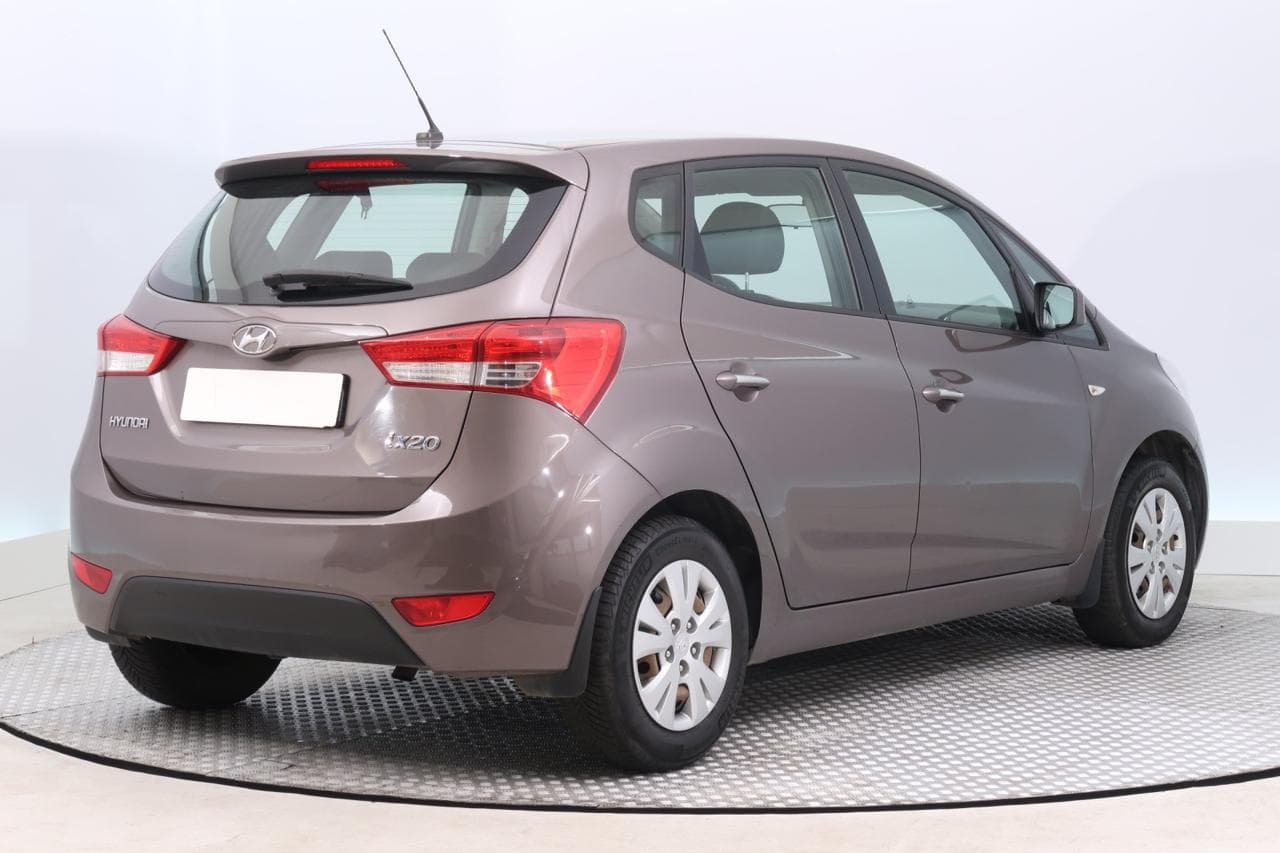 2015 Hyundai ix20 - 12