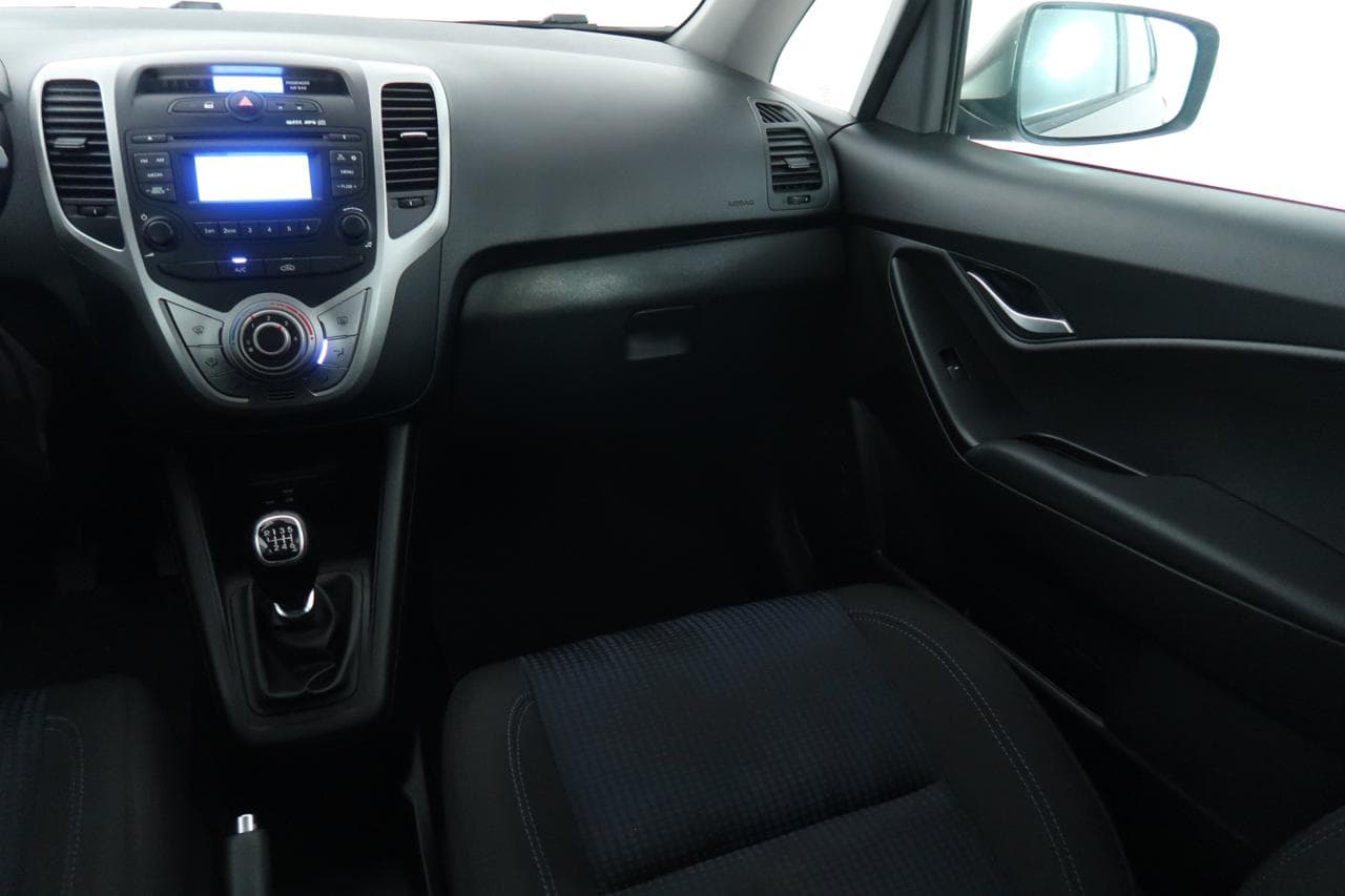 2015 Hyundai ix20 - 17