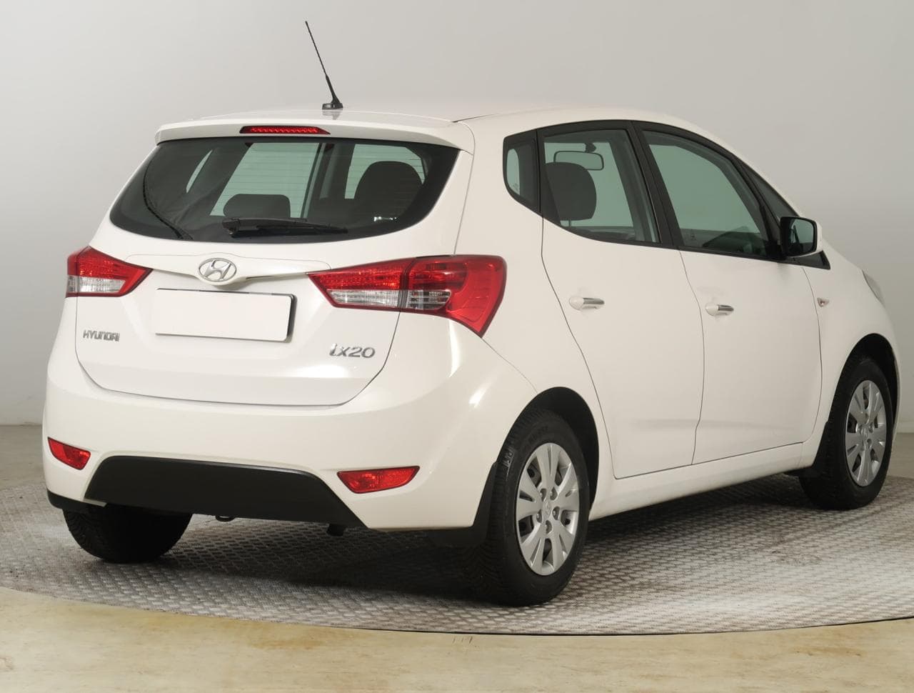 2013 Hyundai ix20 - 7